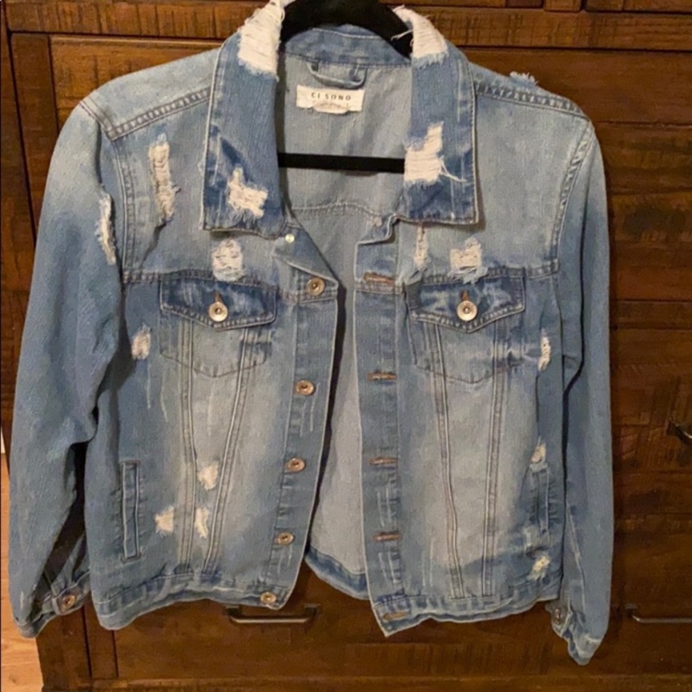 Woman’s Distressed denim jacket